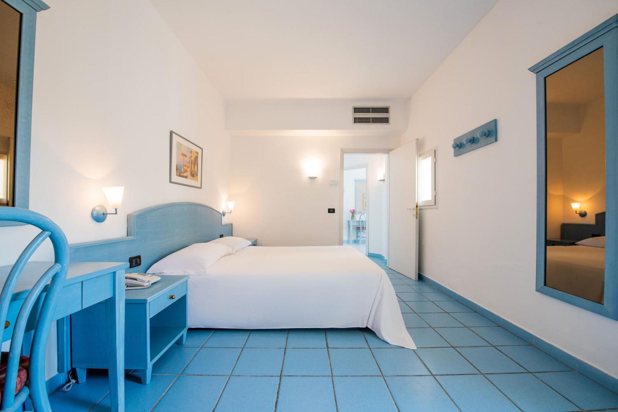 Th Capo Rizzuto Hotel Isola Di Capo Rizzuto Buitenkant foto